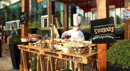 Flame the World: The Ultimate Pool BBQ Party!, Solaire Resort .